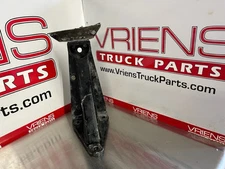 PETERBILT 20-13205-M001 SUPPORT-CAB FRONT
