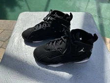 Nike Air Jordan True Flight sneakers GS BG 'Bred' Size 4Y