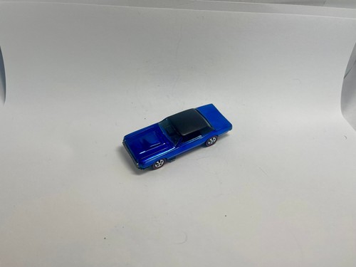 Restored Hot Wheels Redline - 1968 - Custom T-Bird - Blue
