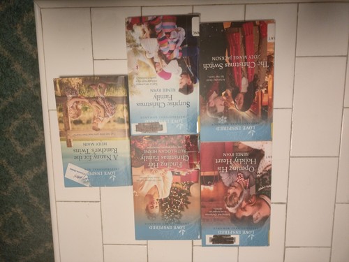 Lot of 23 Inspirational romance Paperback Harlequin Books - Picture 5 of 5