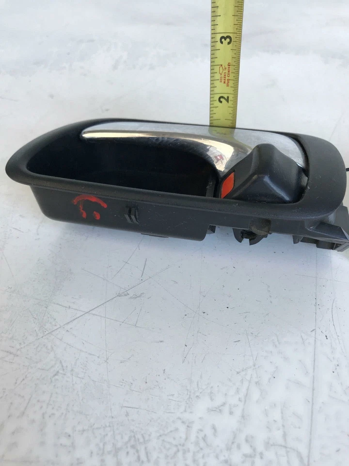 2005 TOYOTA CAMRY Rear Interior Door Handle Lever Driver Left LH Used - Image 4 of 4