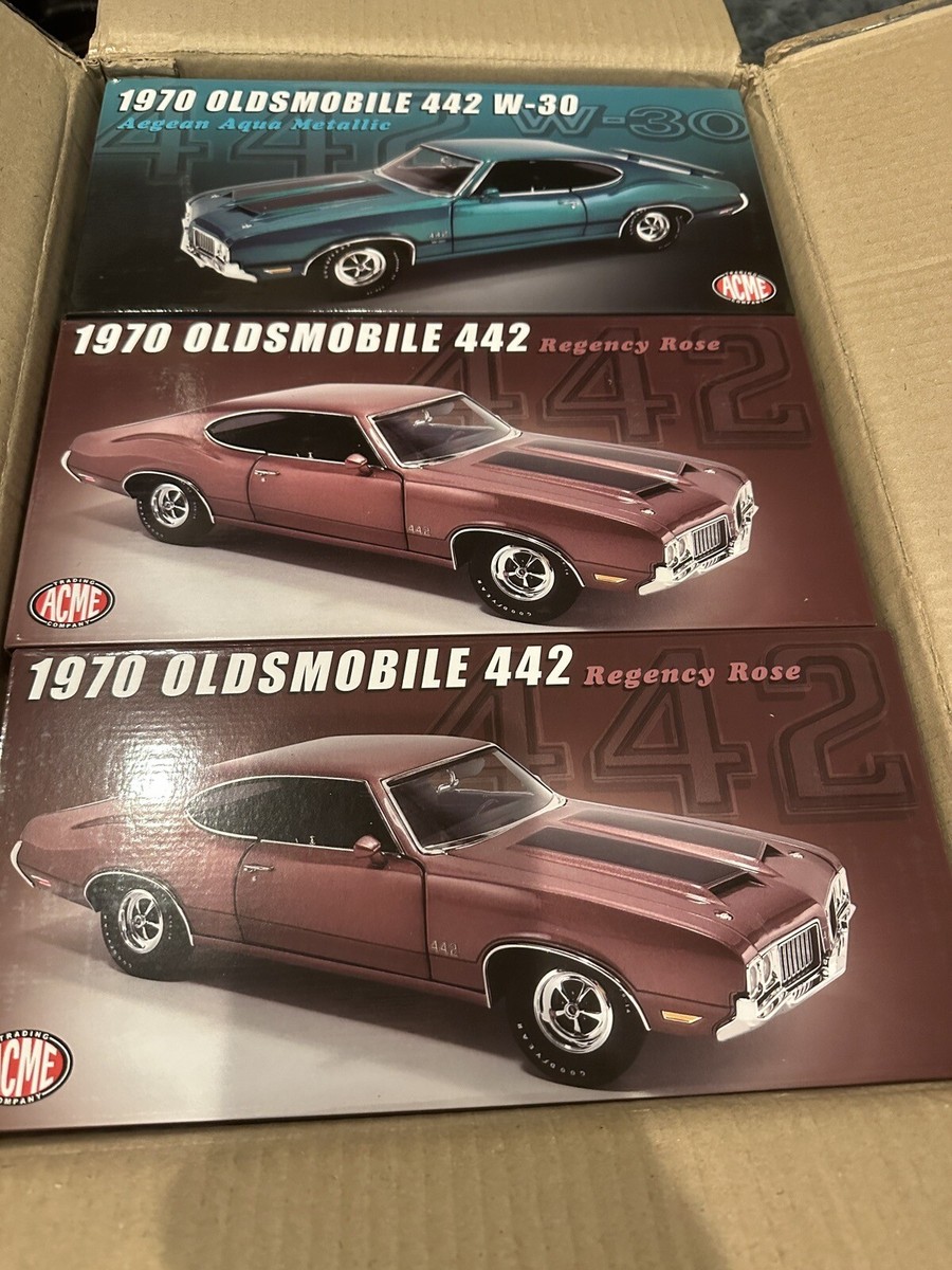 No548 ミニカー1/18箱あり ACME 1970 Olds mobile 1:18 1970 Oldsmobile 442 - Special Order Paint Code by ACME