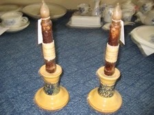 Pfaltzgraff America Set of Candlesticks with Battery FLICKER Candles