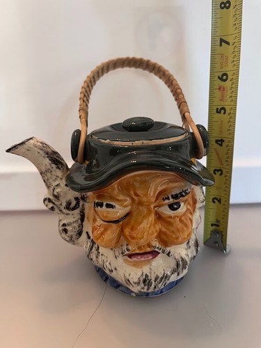 Vintage Toby Style Winking Man Teapot with Rattan style handle - Picture 2 of 8