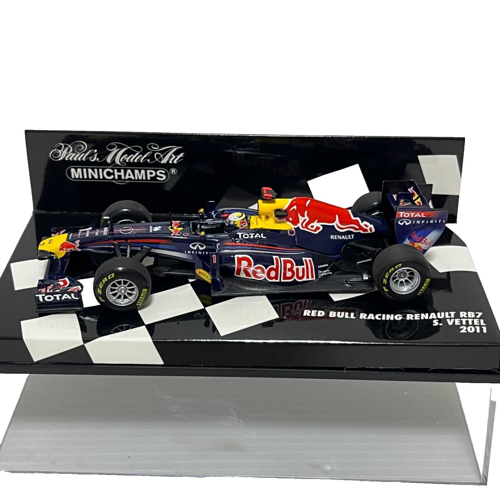 ★1/43★レッドブル ルノー RB7★S.ベッテル★2011 モナコGP優勝★ レッドブル別注モデルカー日本GPとモナコGPの違いあれこれ