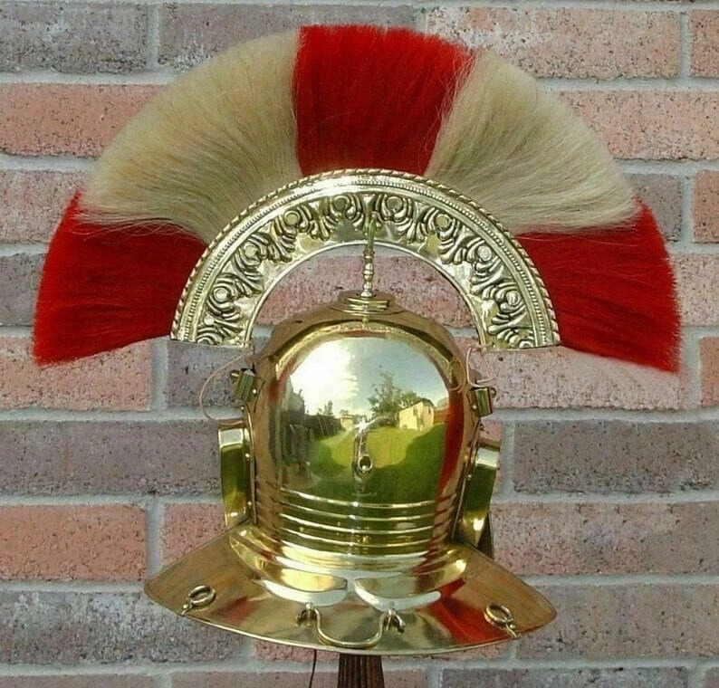 中世纪骑士罗马百夫长头盔带红色和金色羽毛装饰手工制作 — 第 2/4 张图片