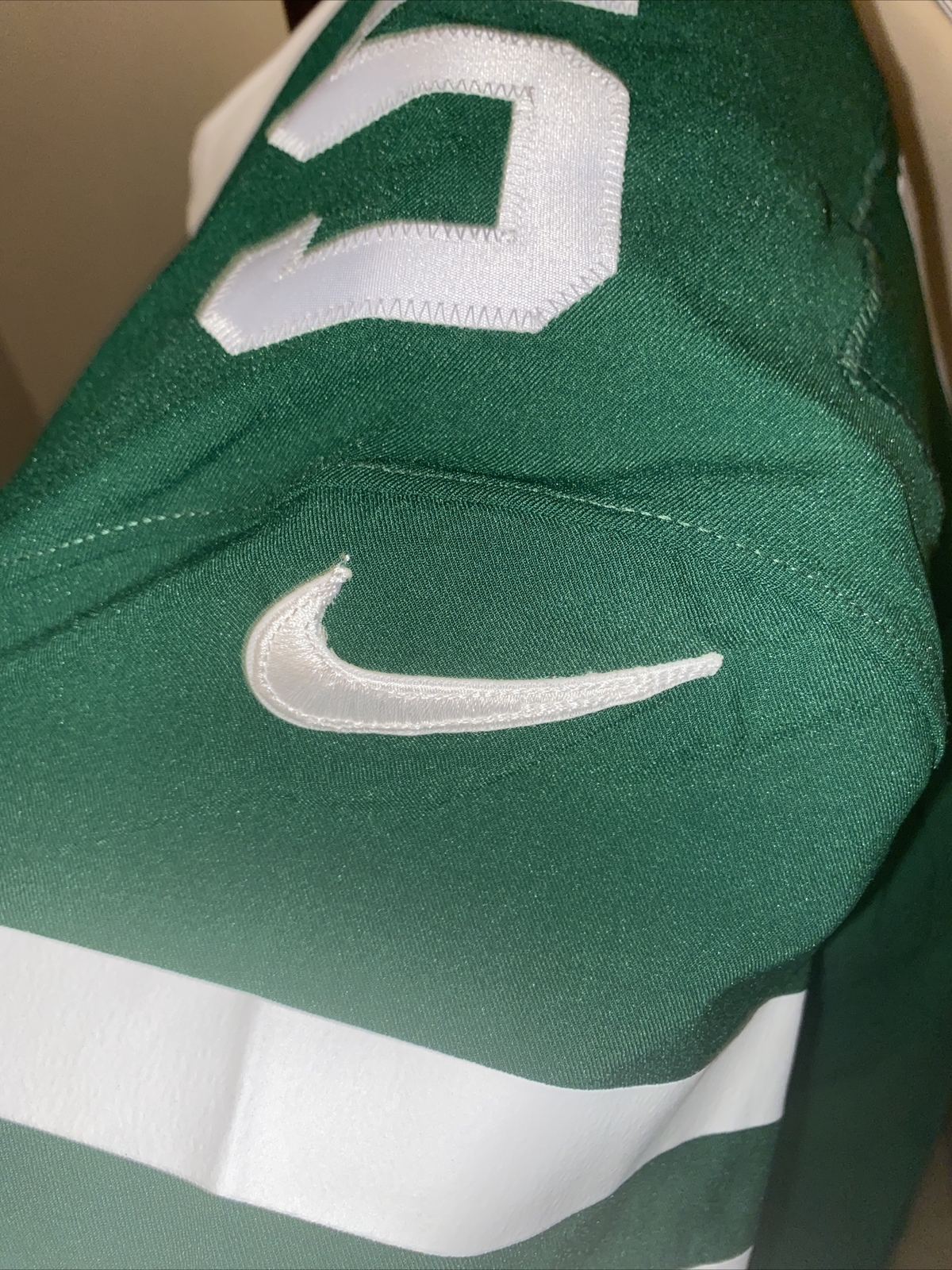 Picture 4 of 12