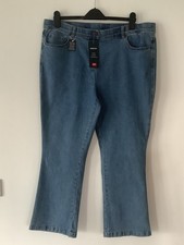 Cotton Traders Bootleg Jeggin Lightwash Blue Size 22 Inside Leg 27? BNWTs