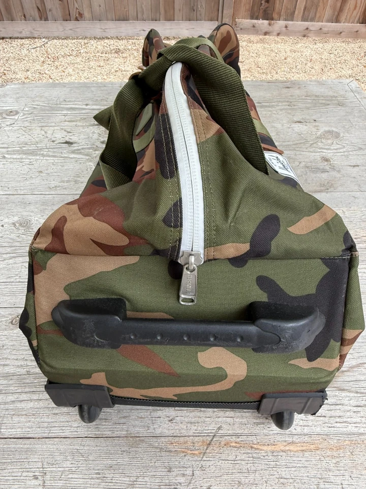 Mochila Camuflada Mario Collab Herschel Edición Limitada + Bolsa de Equipamiento Paquete Foto 3 de 4