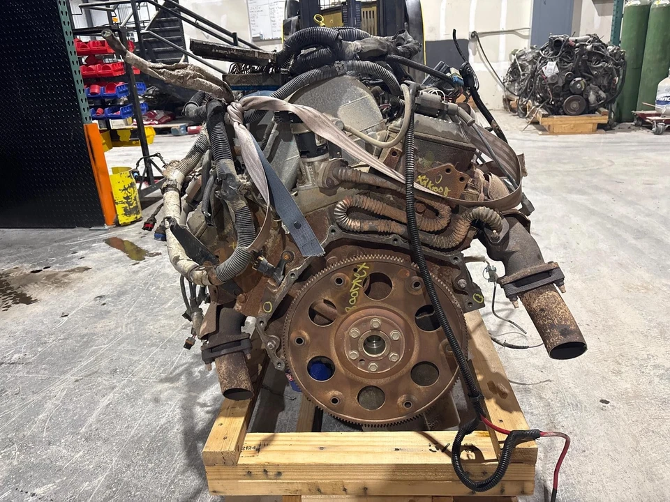 01-02 EXPRESS3500 8.1L Engine (VIN G 8th digit) RAN GOOD Foto 3 de 4