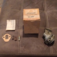 Nos Mopar Slant 6 Fuel Pump 2525679 Aa-4880 Fits Early 60s Models. Nos Mopar Slant 6 Fuel Pump 2525679 Aa-4880 Fits Early 60s Models.