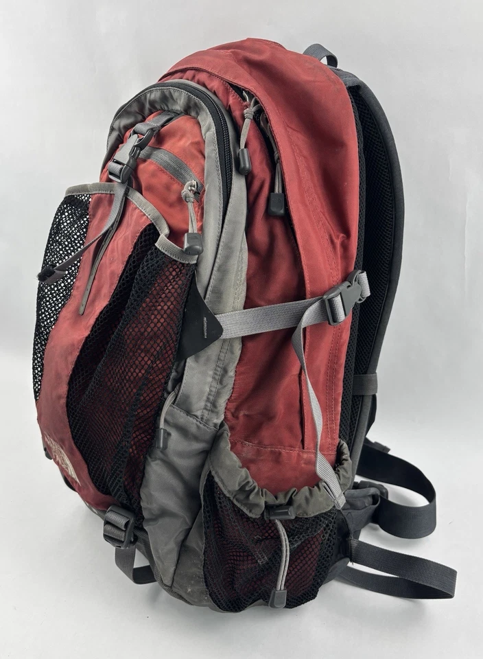 Mochila de senderismo vintage Y2K The North Face roja/gris Recon Foto 3 de 4