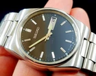 Vintage Of SEIKO 5 Automatic Day Date Jewels Men,s Wrish Watch Japan Made