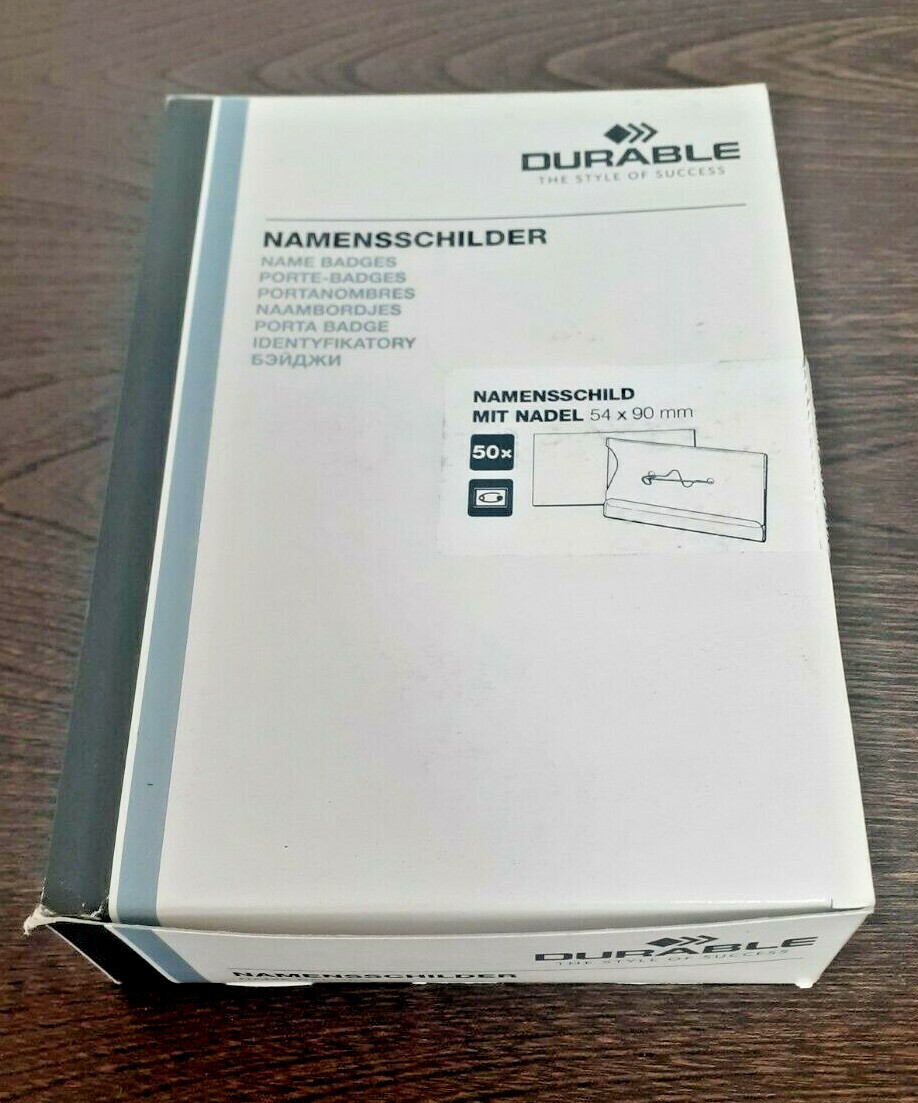 BOX OF 50 BRAND NEW DURABLE TRANSPARENT PIN NAME BADGES + INSERT 54x90mm 800419.