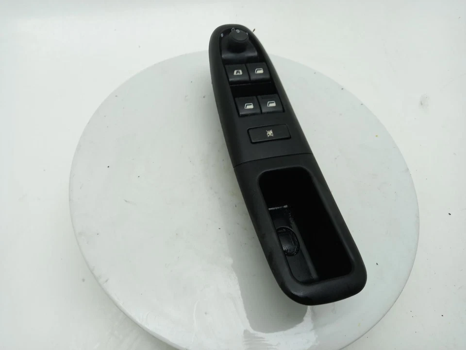 Interruptor ventana eléctrico PEUGEOT 406 1999-2005 4 puertas berlina Foto 2 de 4