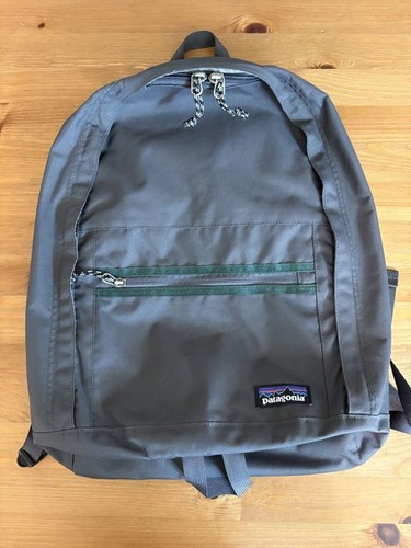 Sac à Dos Patagonia Arbor Day Pack 20L - Couleur Tomate - Neuf Avec étiquette