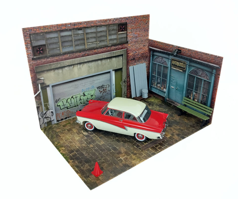 Antique Store & Garage 1:18 Scale Diorama Kit Model Car Display Scene 1/18
