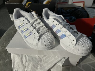 ADIDAS SUPERSTAR C UK GR 2Euro 34 SCHÖN IN WEISS SILBER GESTREIFT ORIGINAL AUTHENTISCH