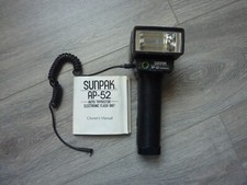 SUNPAK AP-52 THYRISTOR CAMERA FLASH