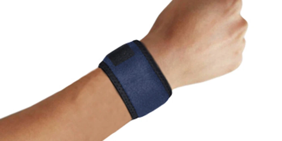 全新 磁性手腕支撑包裹式 磁铁治疗 腕管 关节炎 疼痛 — 第 3/4 张图片