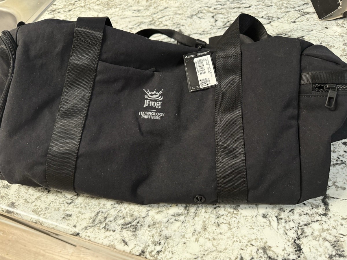 【Lululemon】Command day duffel Lululemon Command The Day Duffel *37L - Heritage Camo