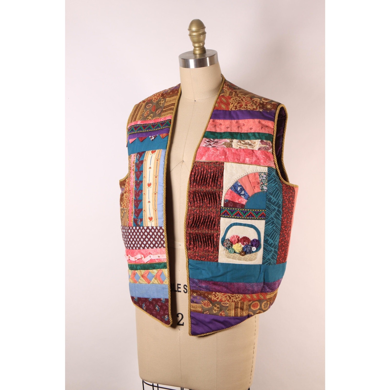 1980s Multi-Colored Patchwork Quilt Heart Sleevel… - image 5