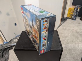 LEGO CREATOR: Assembly Square (10255)