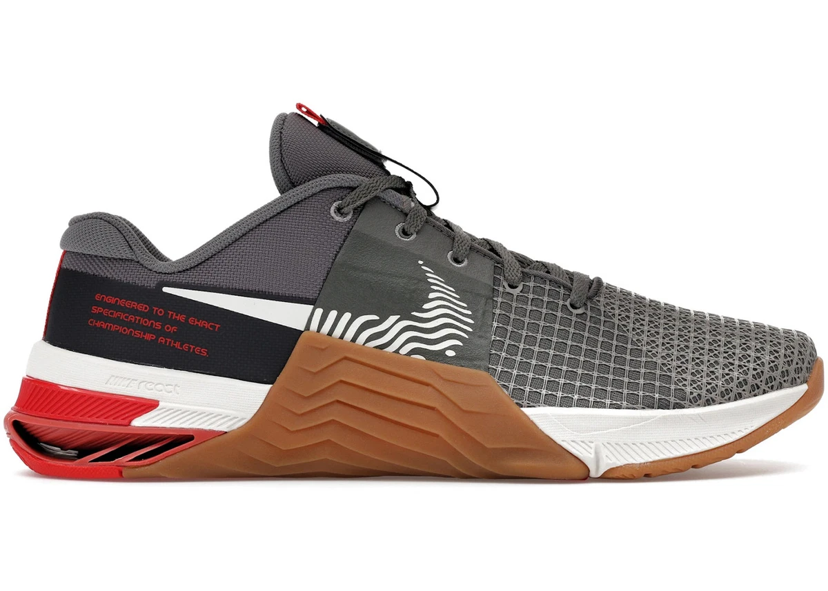 Nike Metcon 8 Flat Pewter Light Crimson for Sale | Authenticity