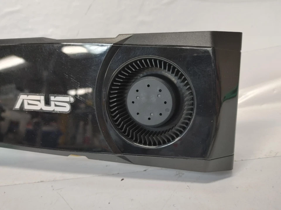 ASUS ENGTX570 GEFORCE GTX570 GDDR5 1280MB Graphics Card - Image 3 of 4
