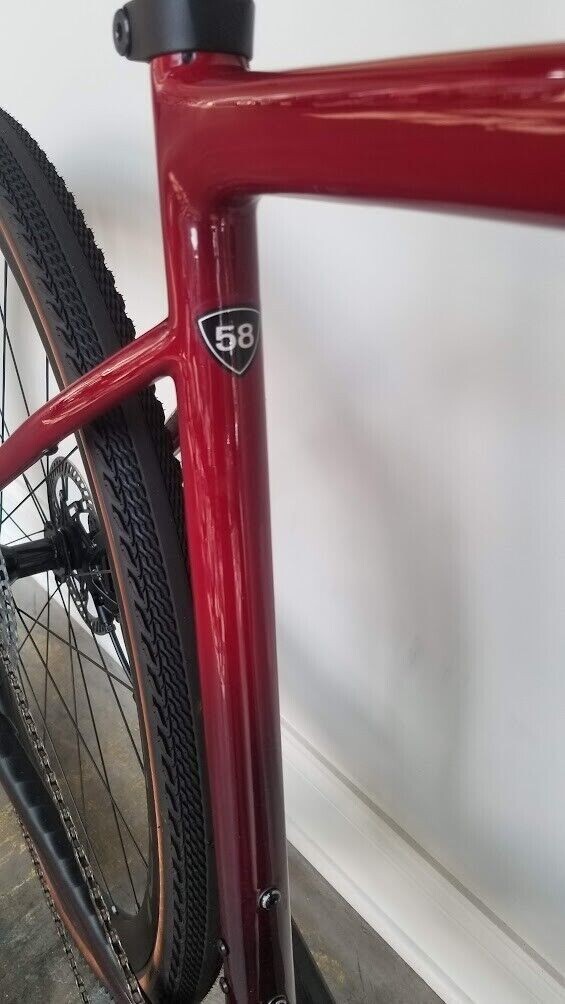 2021 Specialized Diverge Pro Carbon Gravel Frameset - 58cm 2021 Specialized Diverge Pro Carbon Gravel Frameset - 58cm