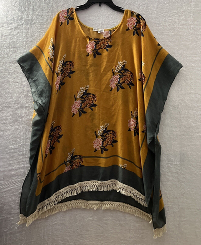 Gewebter Herz Poncho Kimono Oberteil Damen kleine Blumen gelb Pullover Polyester