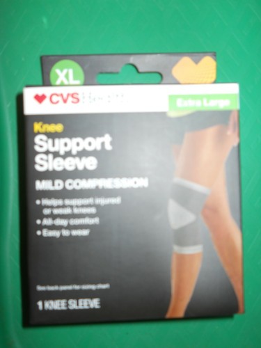 NEU ~ Kniestützärmel ~ leichte Kompression ~ Größe X-Large ~ UVP $ 14,79. - Bild 3 von 3