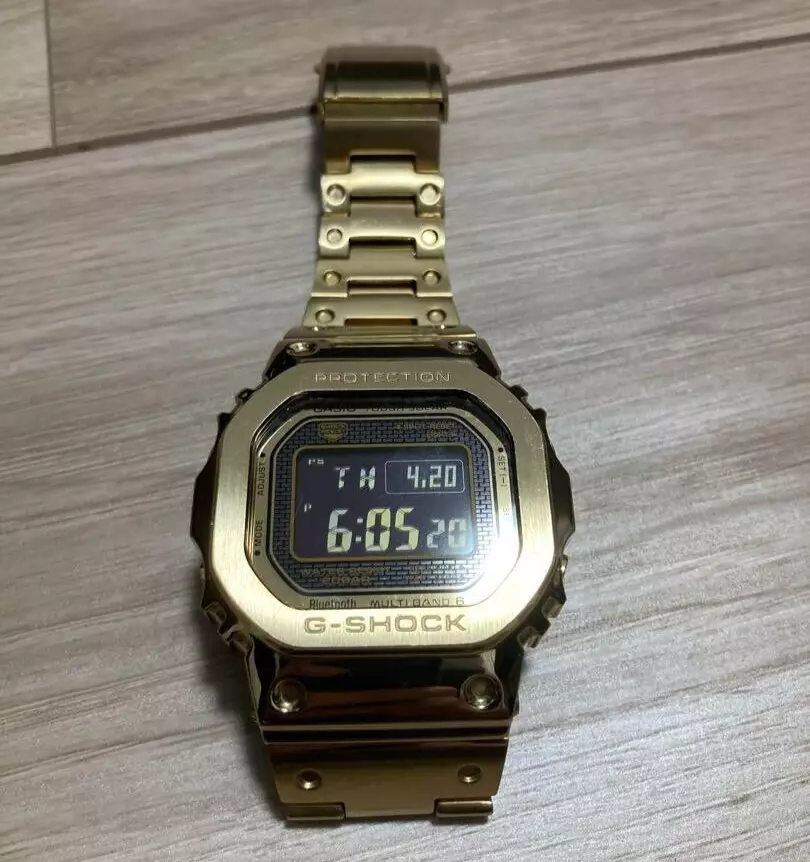 CASIO G-SHOCK GMW-B5000GD-9JF Full Metal Solar Powered Radio Watch No Box  Used