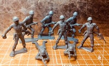 MPC German Infantry Soldiers, 8 Small Less Than Perfect, Charcoal Plastic WWII