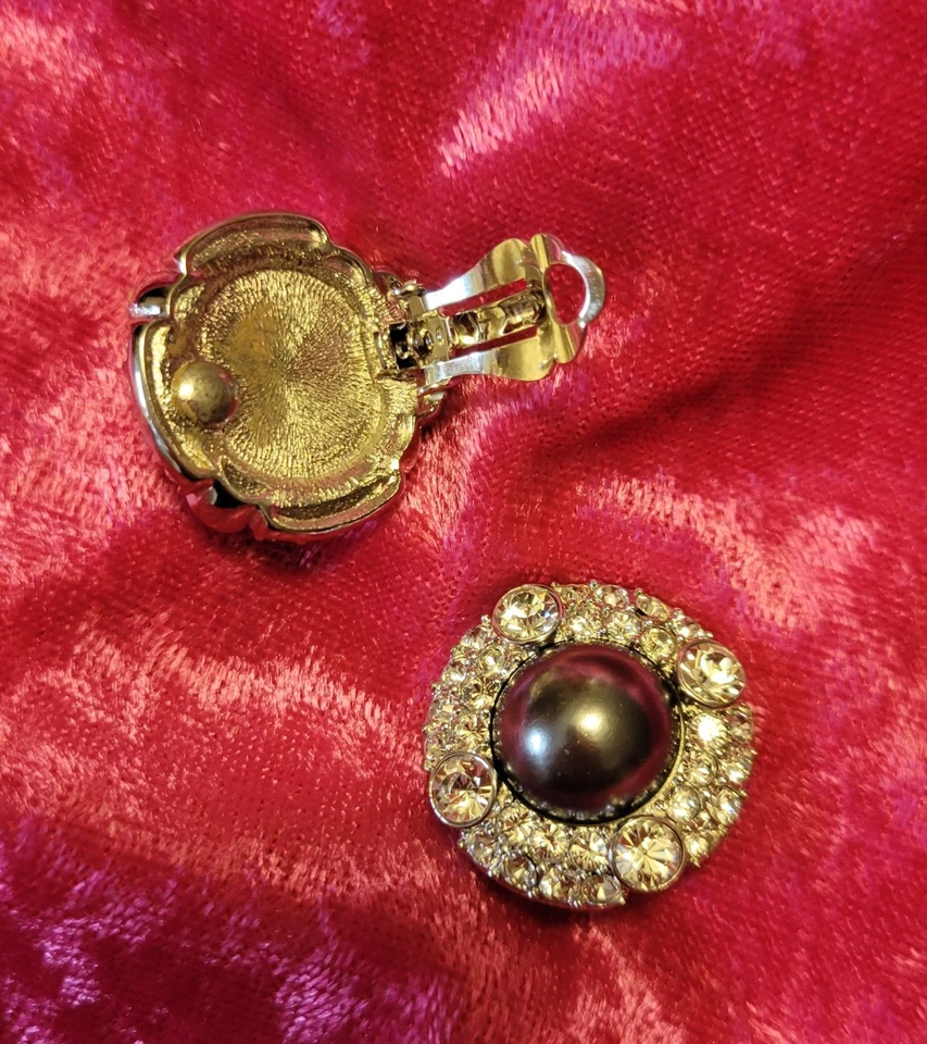 Pendientes Edwin perlas grises y cristal Foto 3 de 4