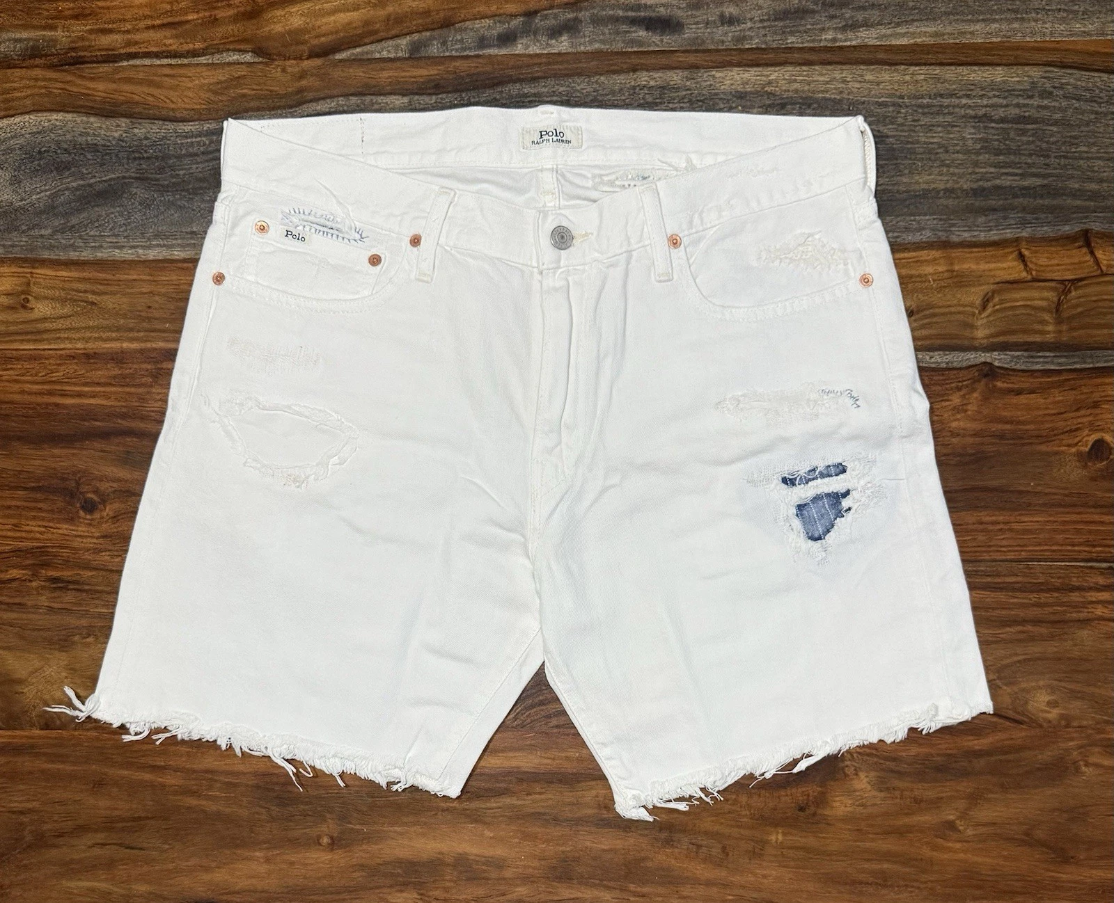 Polo Ralph Lauren Mens 7.5” Sullivan Slim White Denim Distressed Shorts Size 36
Opens in a new windo