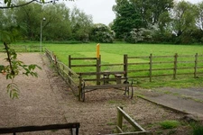 Photo 6x4 Footpath leading to Syston Syston/SK6211  c2016