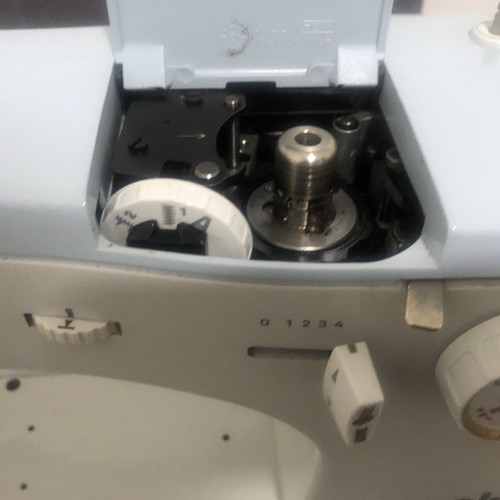 Elna Super 62c Sewing Machine elnasuper tavaro with pedal case VIDEO - Picture 17 of 20