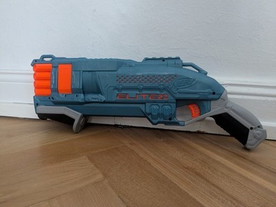 Nerf Elite 2.0 Warden DB-8 Blaster, Feuert 2 Darts gleichzeitig Ab