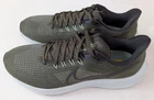 Nike  Quest  5  DD0204  005  man black/crimson  shoes  sz 12  Brand New