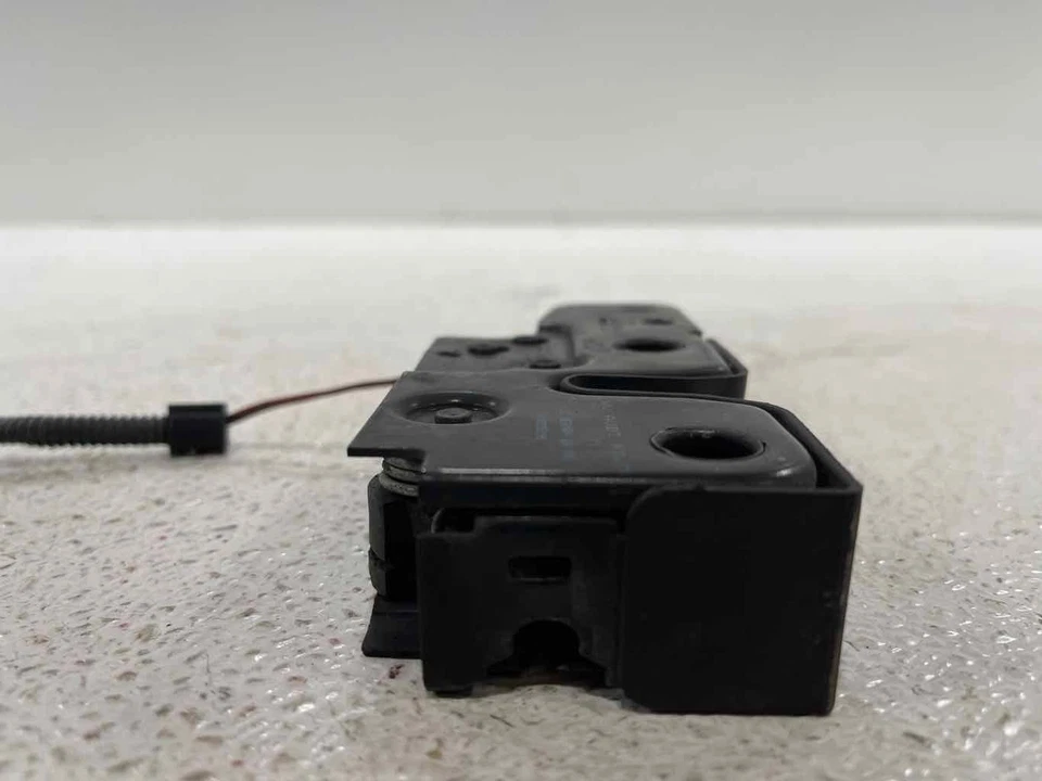 Se adapta a VOLKSWAGEN GOLF GTI 2006-2009 capó delantero cierre bloqueo actuador de liberación OEM Foto 4 de 4