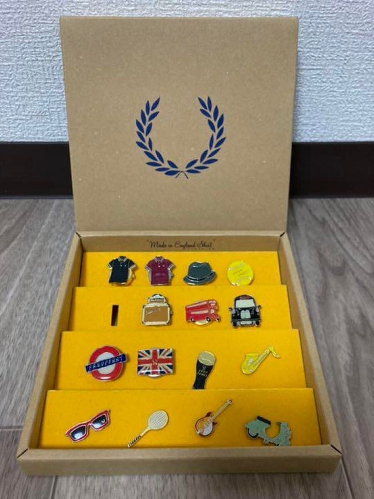 Fred Perry Limited Edition Button Cover Pin Badge Set