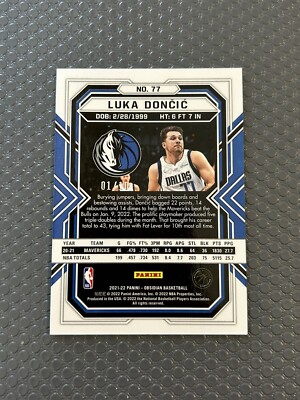 2021-22 Obsidian Gold Yellow Flood Luka Doncic /10 True Gold 2021-22 Obsidian Gold Yellow Flood Luka Doncic /10 True Gold