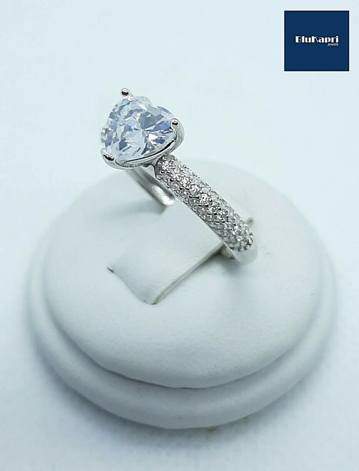 Anello Donna in Argento 925 Cuore 8mm con zirconi bianchi Rodiato - Immagine 3 di 4