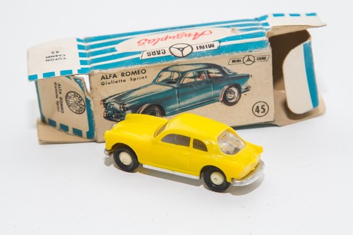 Anguplas Alfa Romeo Giulietta Sprint No Dinky No Mercury No Politoys No Mebetoys - Foto 7 di 19