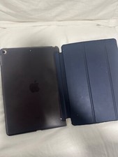 Apple iPad (5th Generation) A1823 128 GB, Wi-Fi + 4G, 9.7 in Apple iPad (5th Generation) A1823 128 GB, Wi-Fi + 4G, 9.7 in