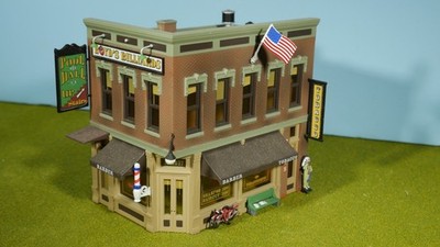 HO Scale Woodland Scenic BR5024 BARBER SHOP & BILLIARD HALL