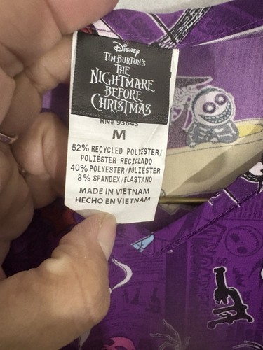 Disney The Nightmare Before Christmas Skellington MEDIUM V-Ausschnitt Print Scrub Top - Bild 3 von 5