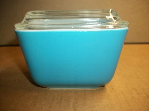 Vintage pyrex Blue 501 B Refridgerator Dish w Lid #2