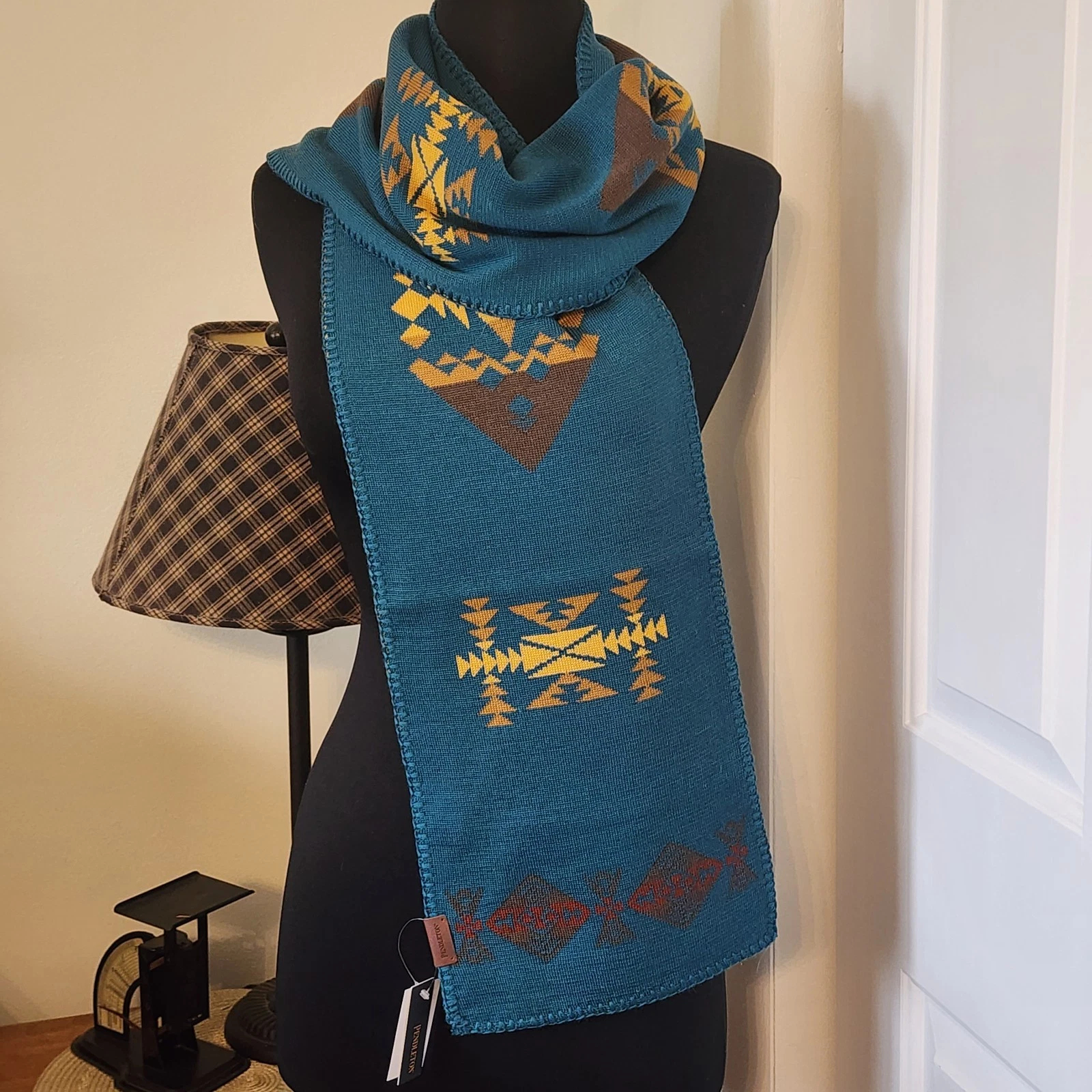 Pendleton Scarf DIAMOND PEAK New 100% Merino Wool Knit Blue Brown Yellow 73"x9"